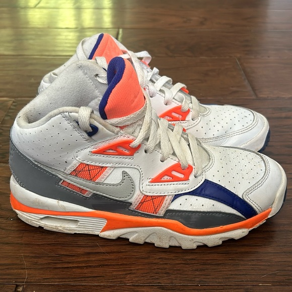 NIKE Big Kids, Air Trainer, high top - Picture 1 of 3